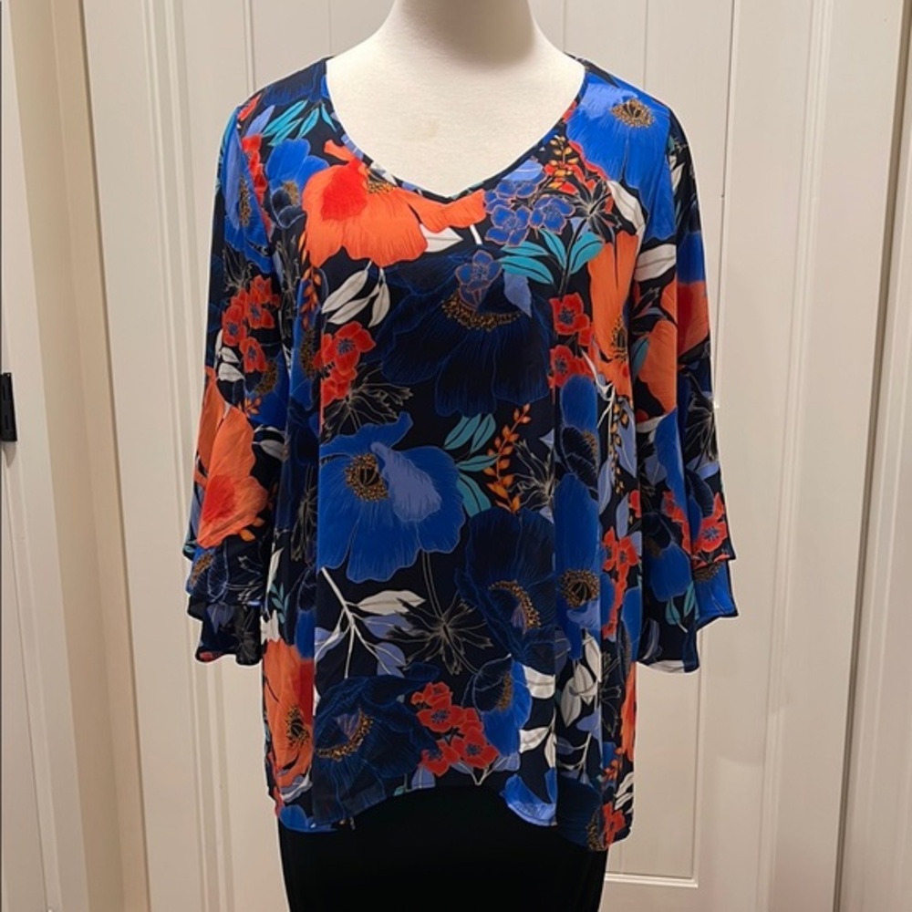 NWOT Avenue Size 30/32 Vibrant Blue and Orange Floral Bell Sleeve Tunic Top